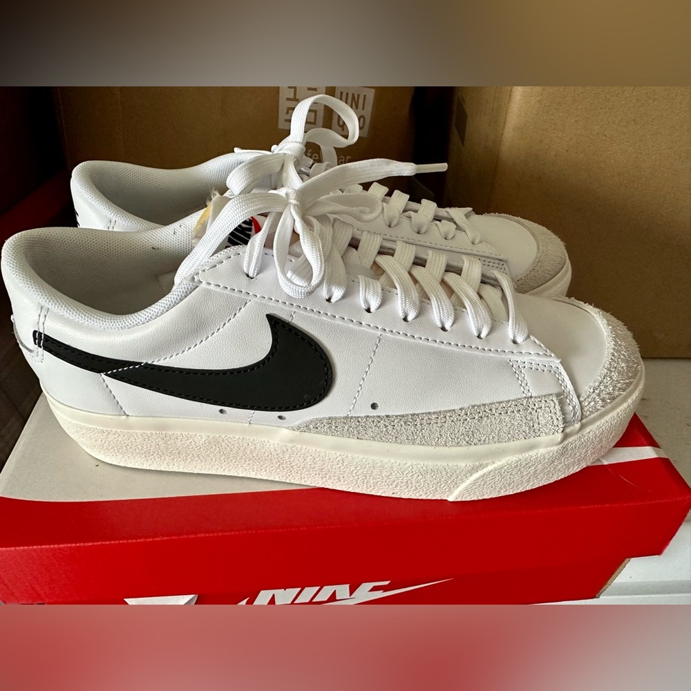 Nike Blazer Low Platform